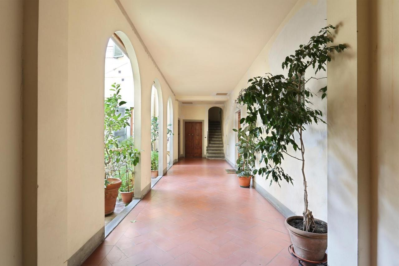 Apt. Perla - Pauline Suites, Palazzo Borghese Florence Extérieur photo